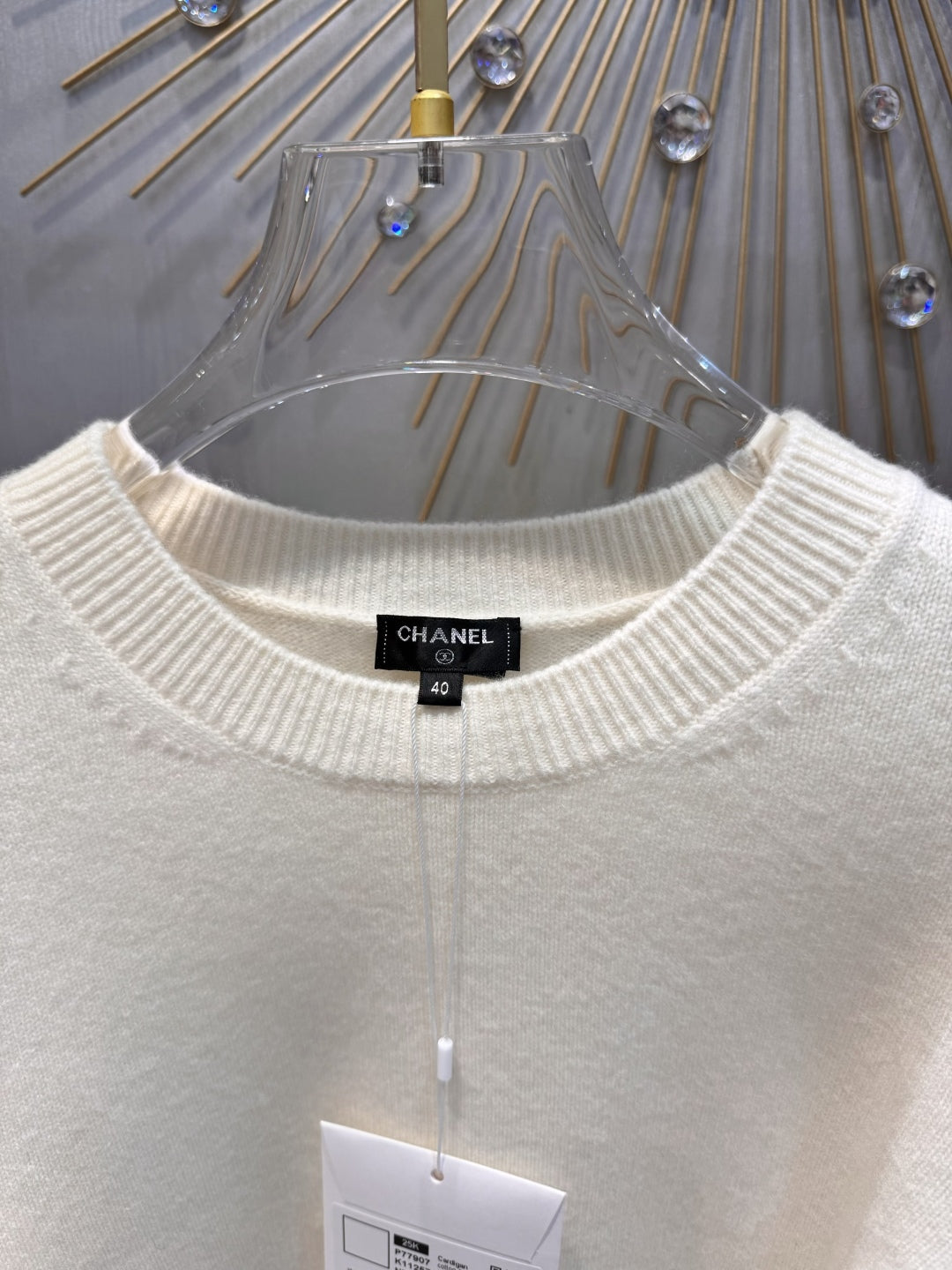 Cha 25fw White cashmere sweater
