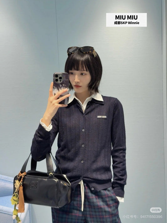 Mu 25fw Blue hollow knitted sweater