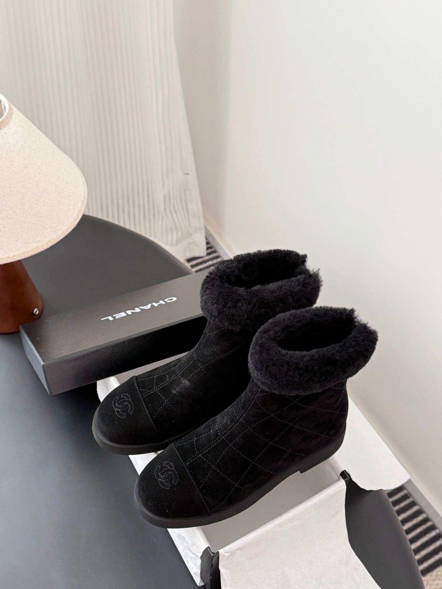 Che New suede ankle boots for autumn and winter