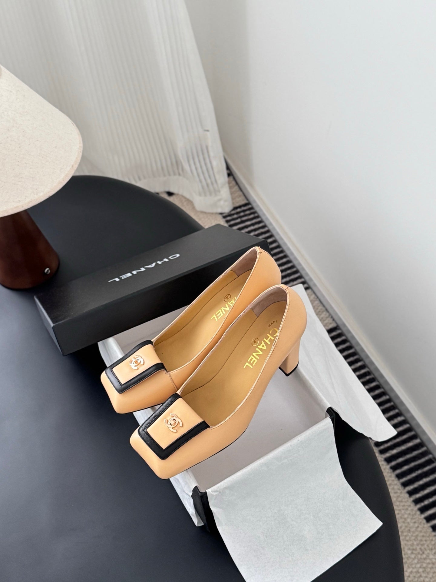 Che classic schoolbag buckle sheepskin single shoes