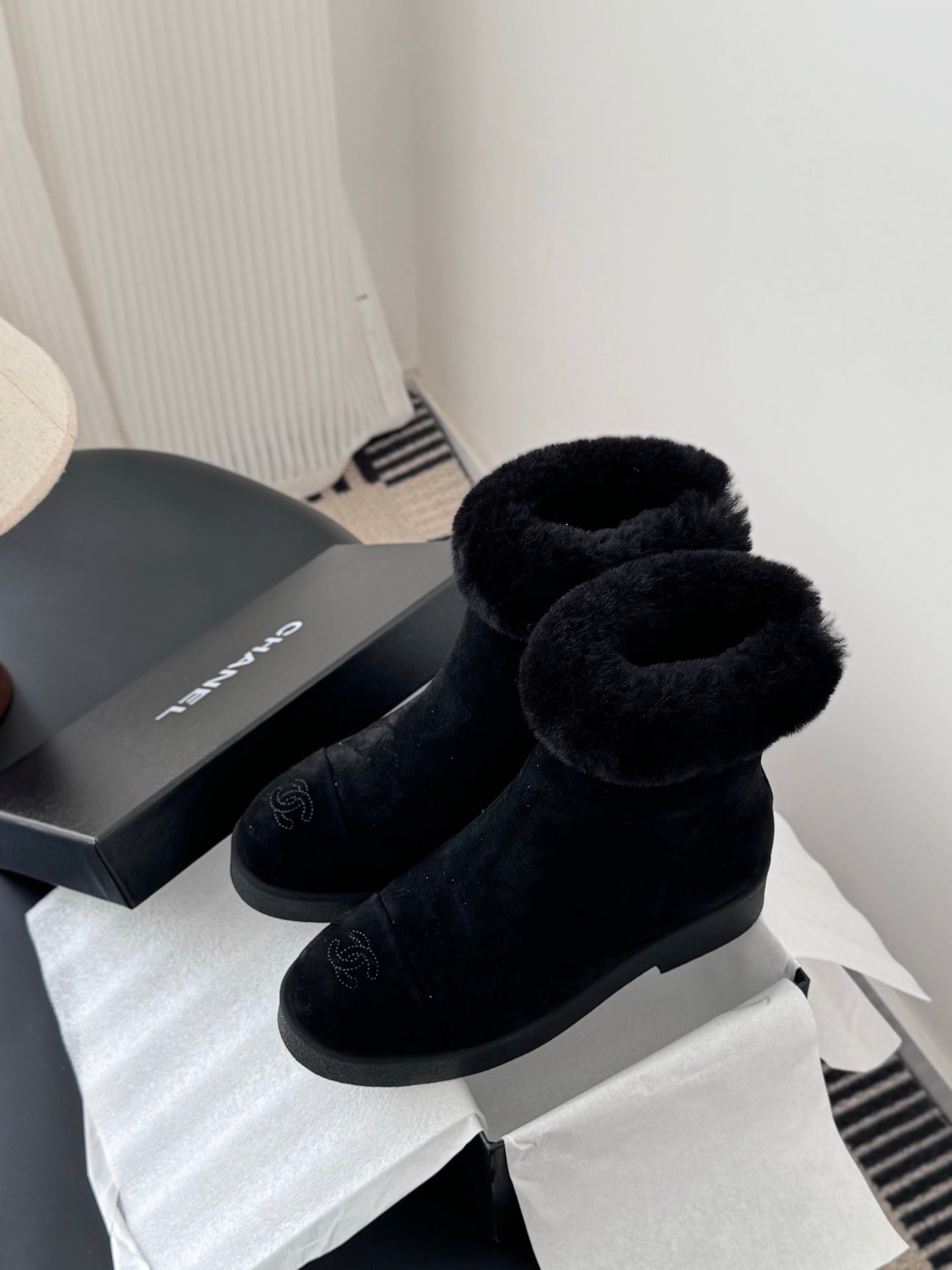 Che New autumn/winter fashion suede ankle boots