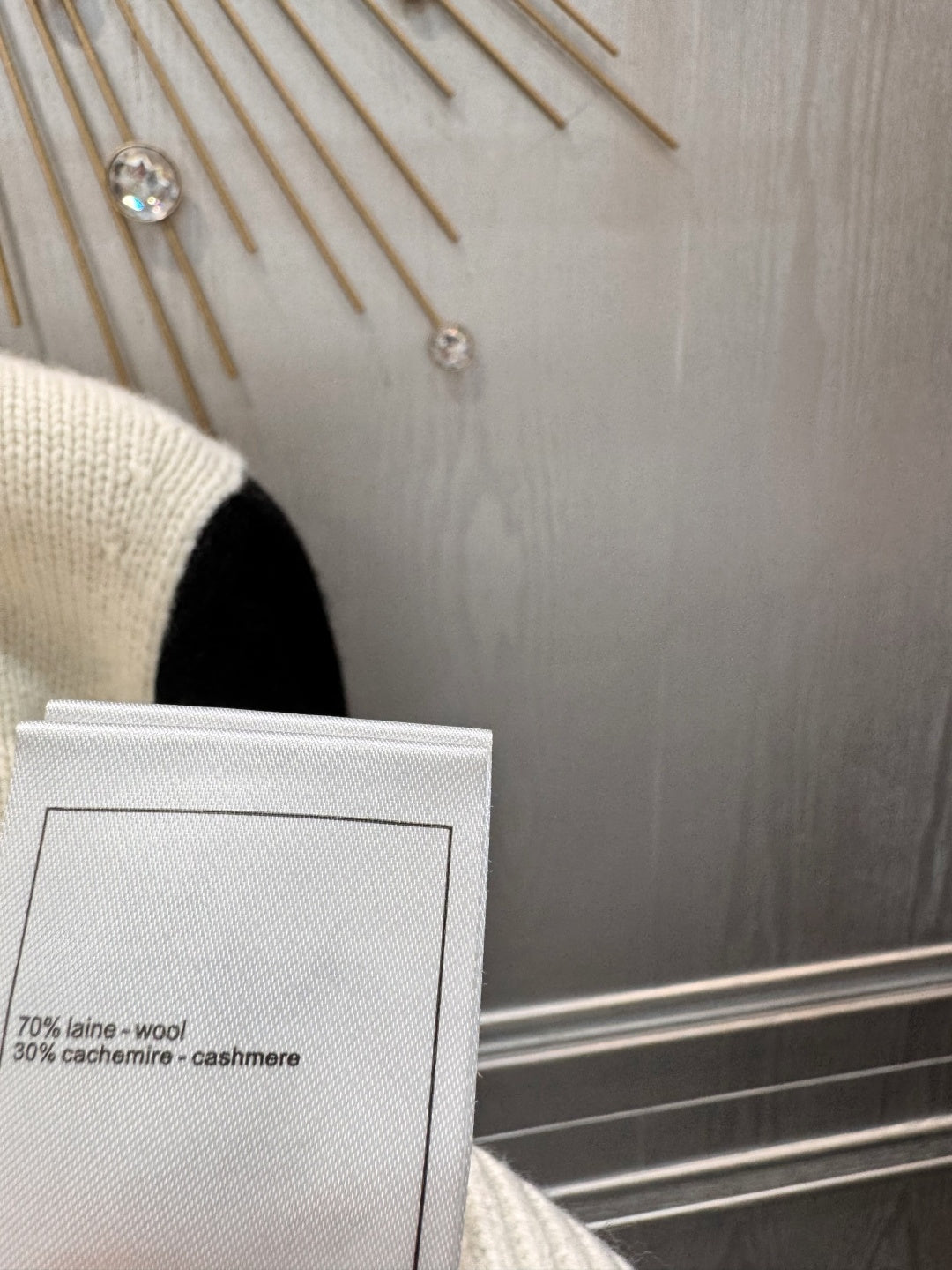 Cha**skiing series bow sweater black and white