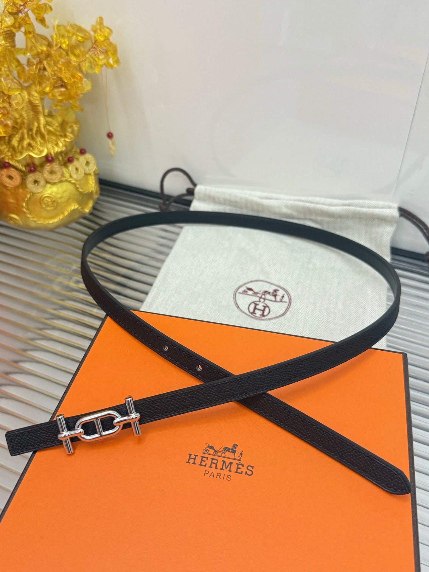 Her**women's narrow belt, reversible