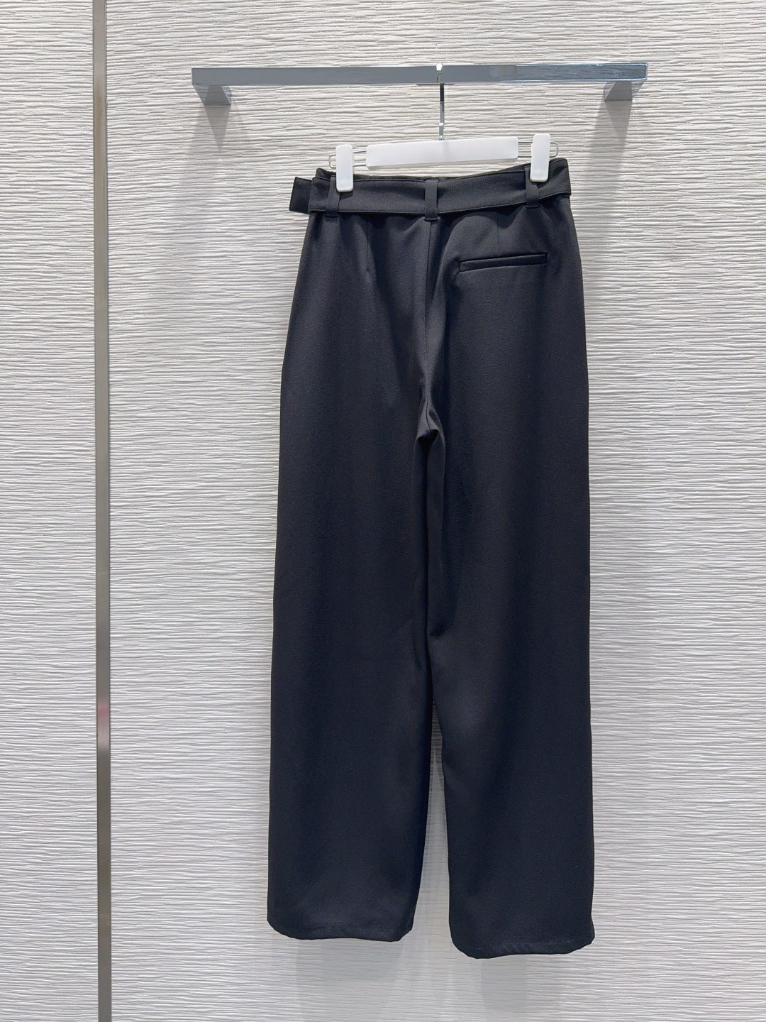 Loe** 25fw new casual trousers