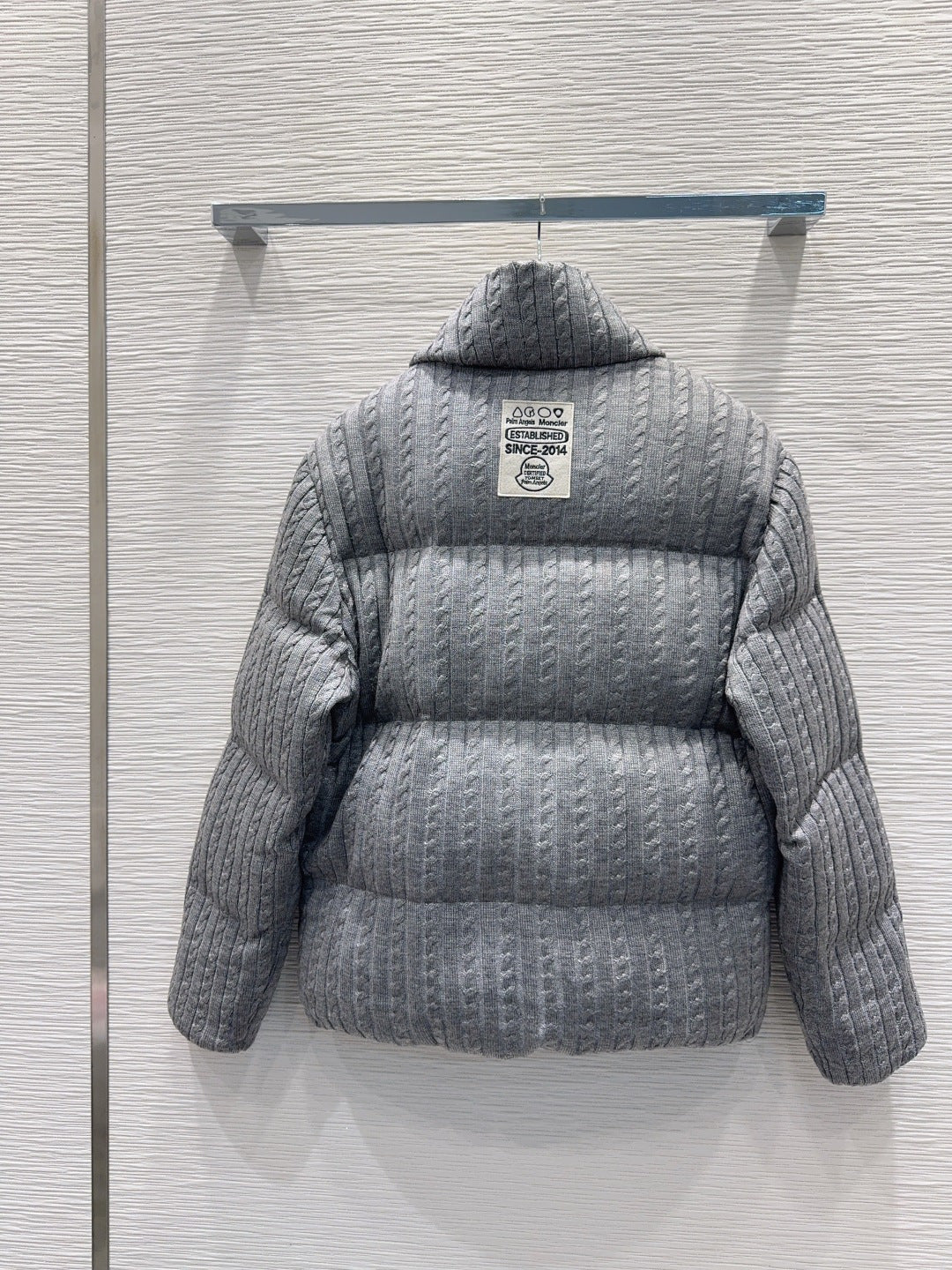 Moc 25fw new unisex down jacket