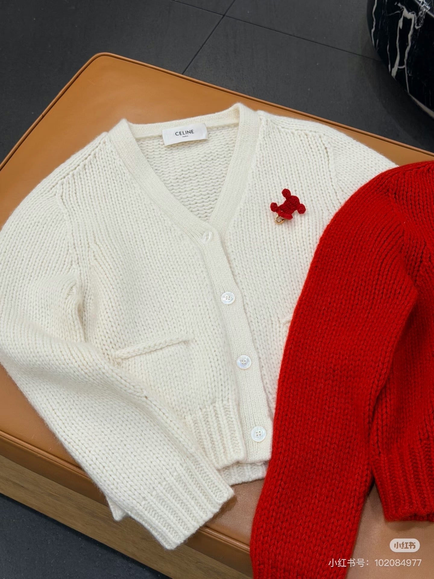 Cel**25fw new red knit cardigan
