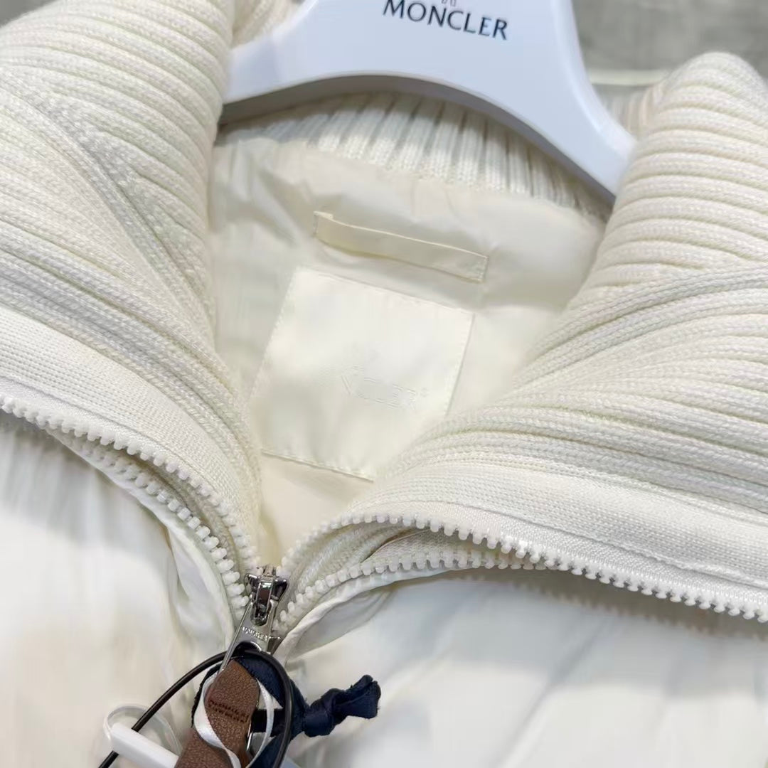 MOC**white down jacket