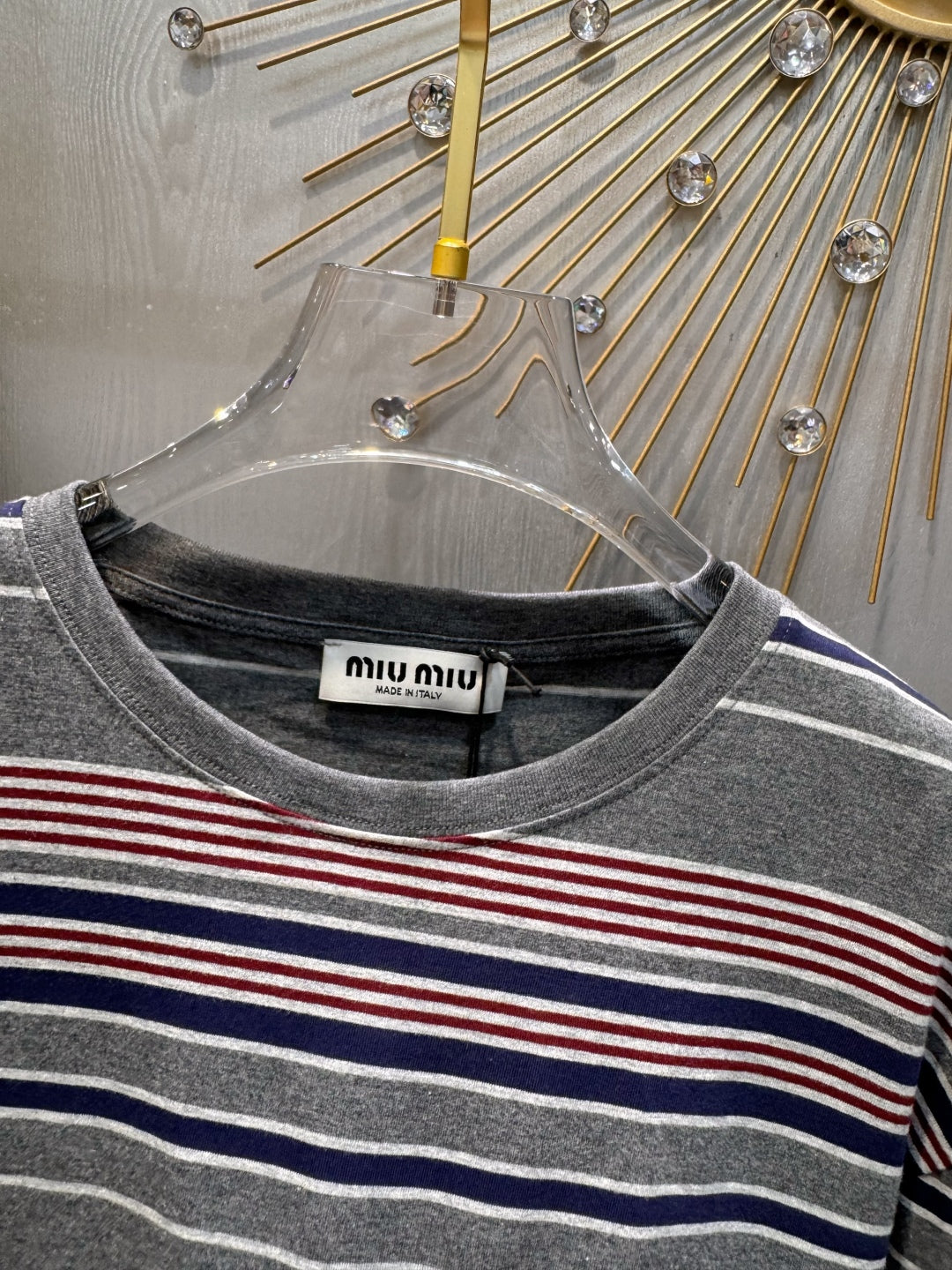 Mu 25fw Striped long-sleeved T-shirt Gray, blue and red color blocking
