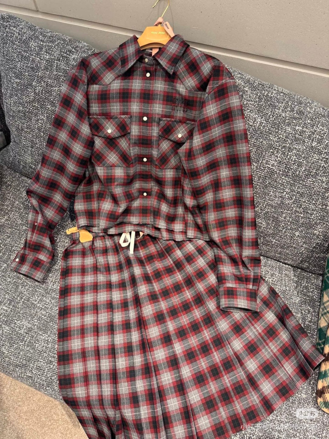 Mu 25fw Red and black plaid suit Set