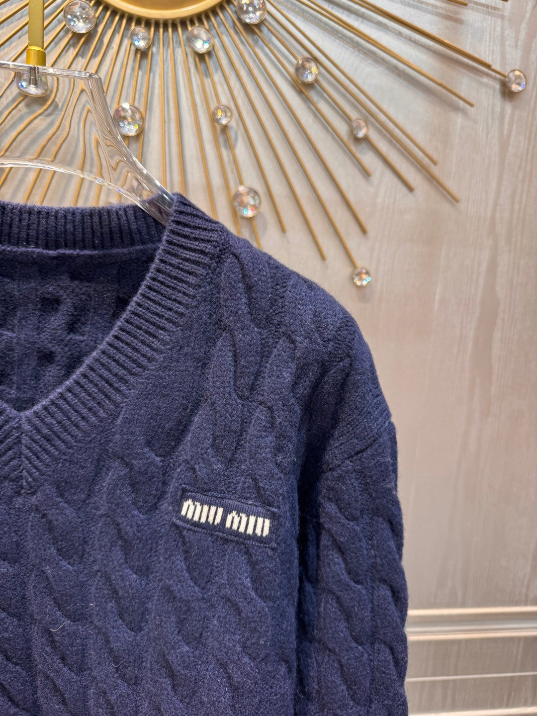 Mu 25fw Navy blue knitted wool sweater