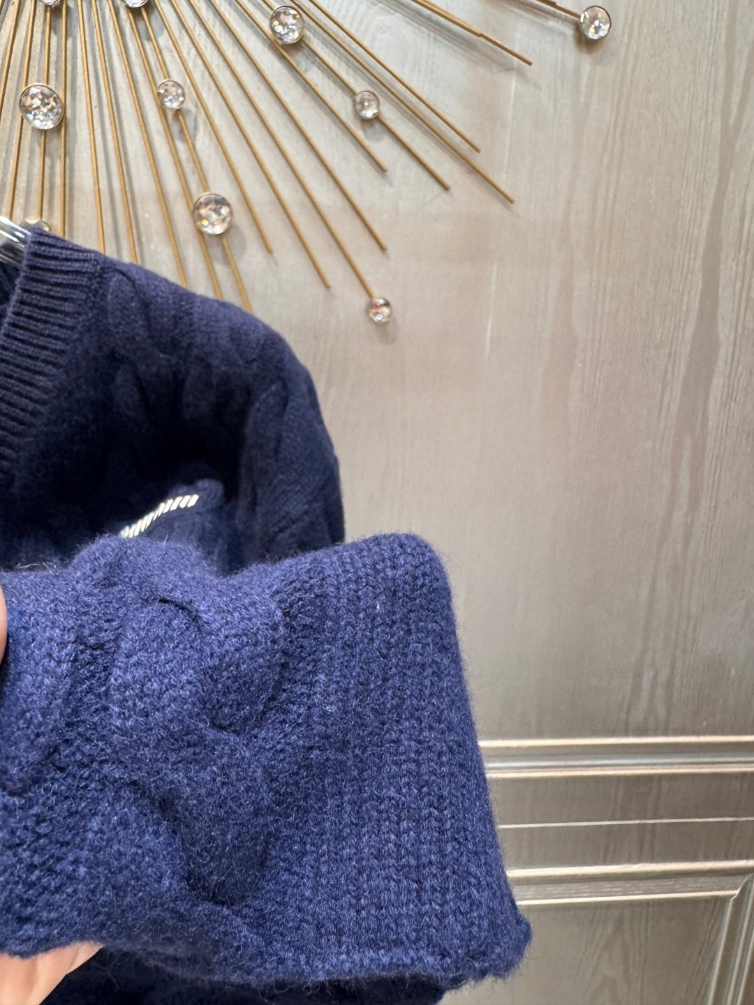 Mu 25fw Navy blue knitted wool sweater