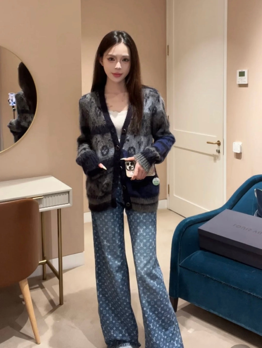 loe 25fw wool sweater Unisex