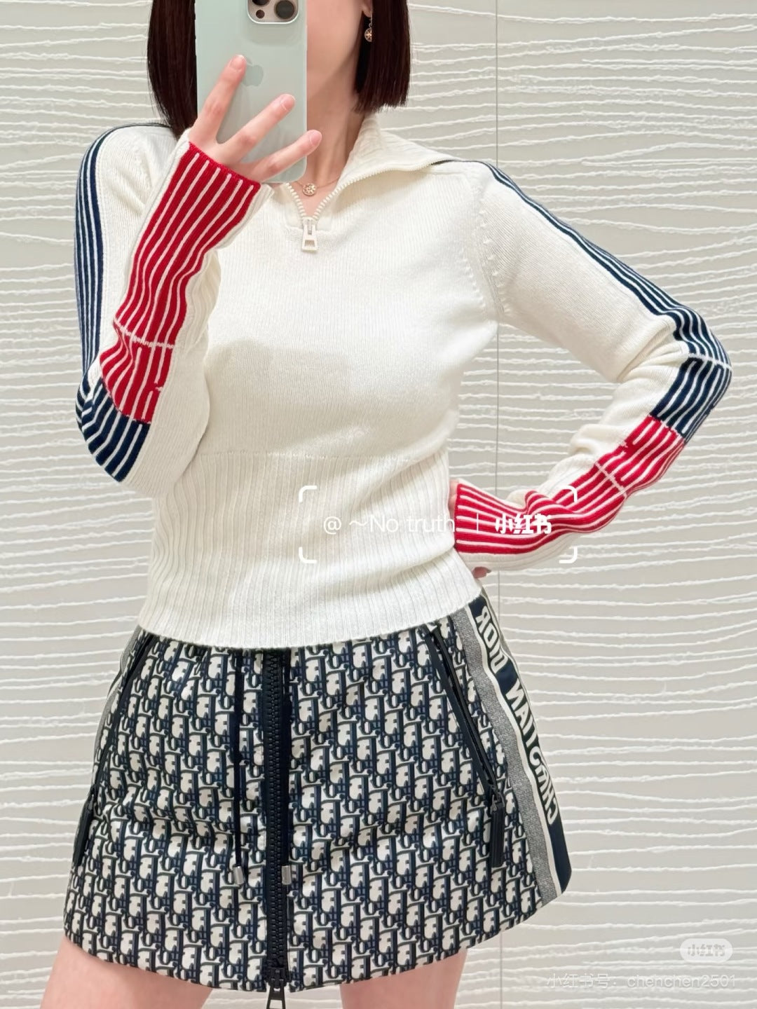 Cd 25fw White knit sweater