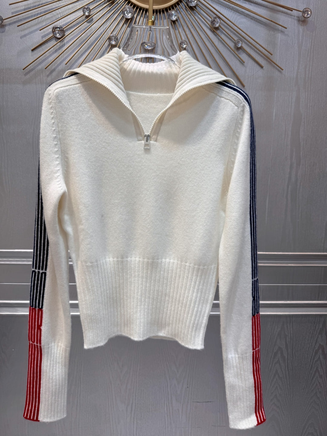 Cd 25fw White knit sweater