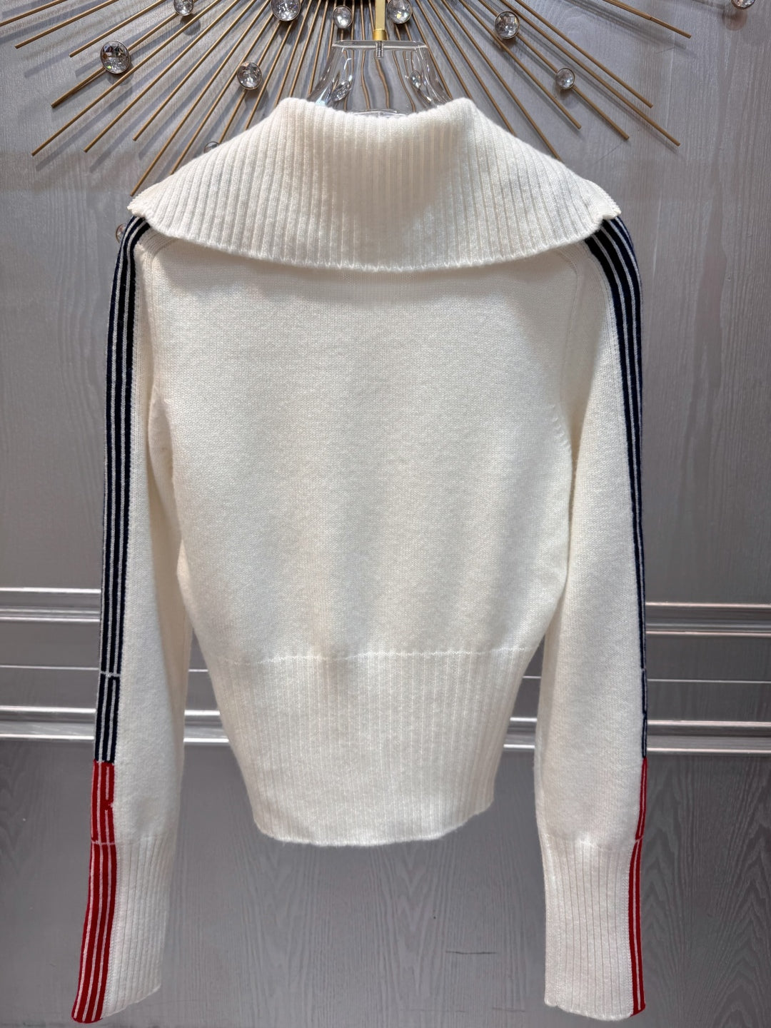 Cd 25fw White knit sweater