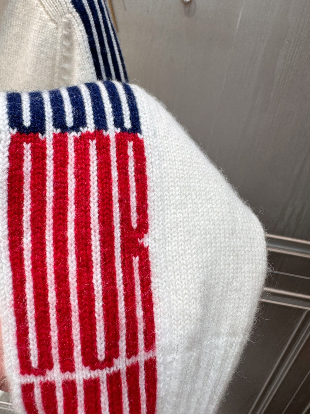 Cd 25fw White knit sweater