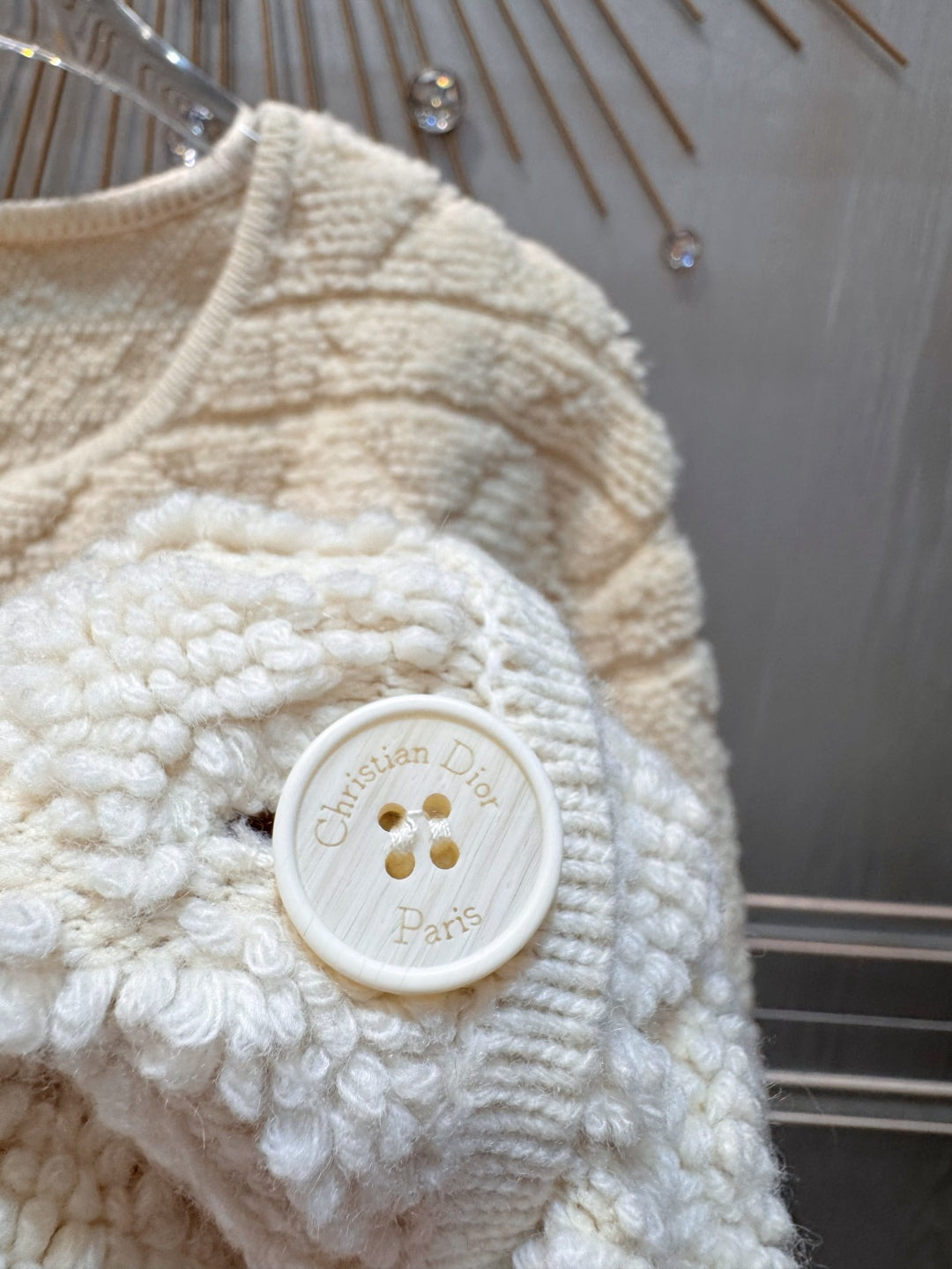 Cd 25fw off-white knitted sweater