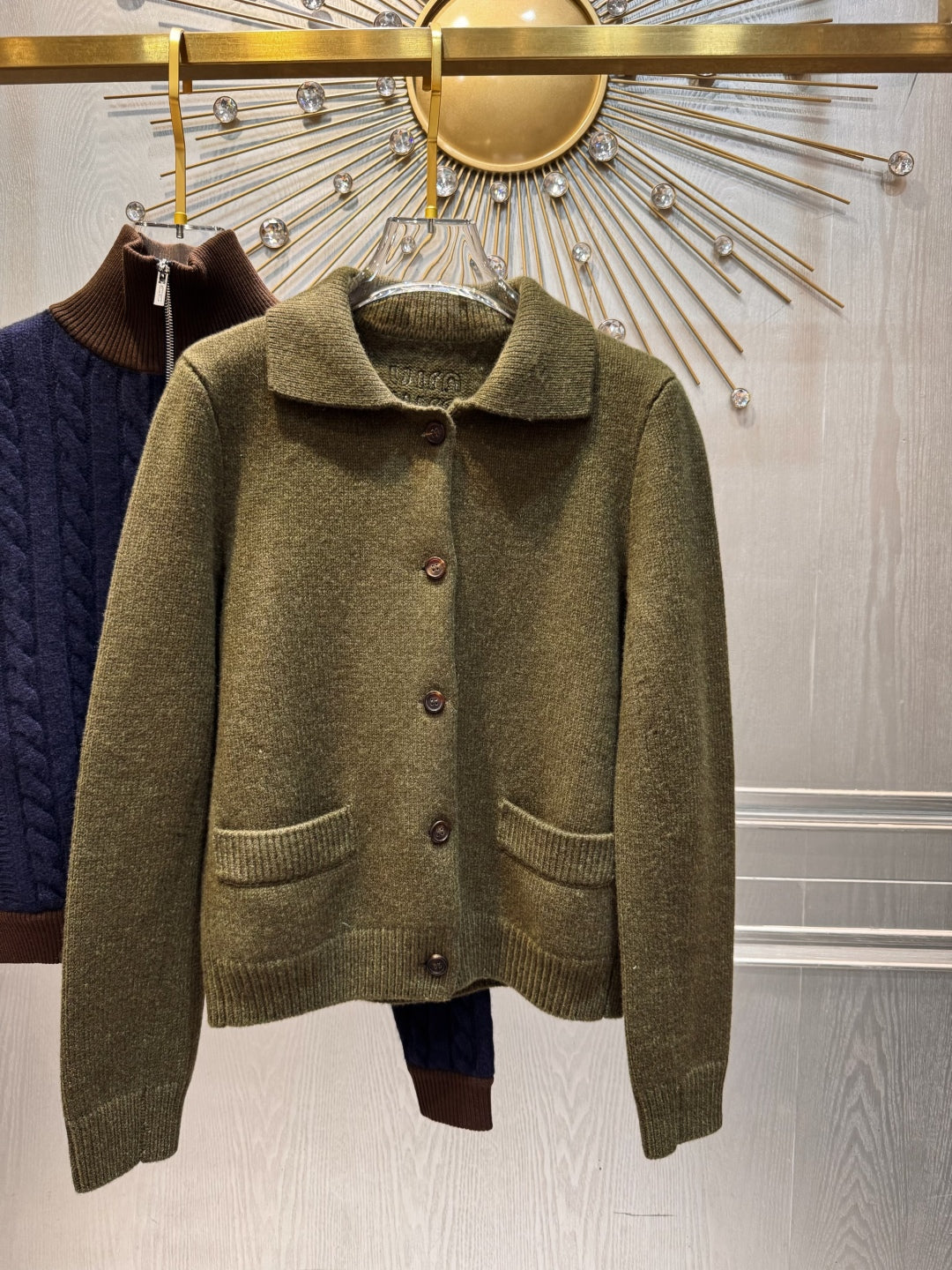 Mu 25fw Dark green wool cardigan