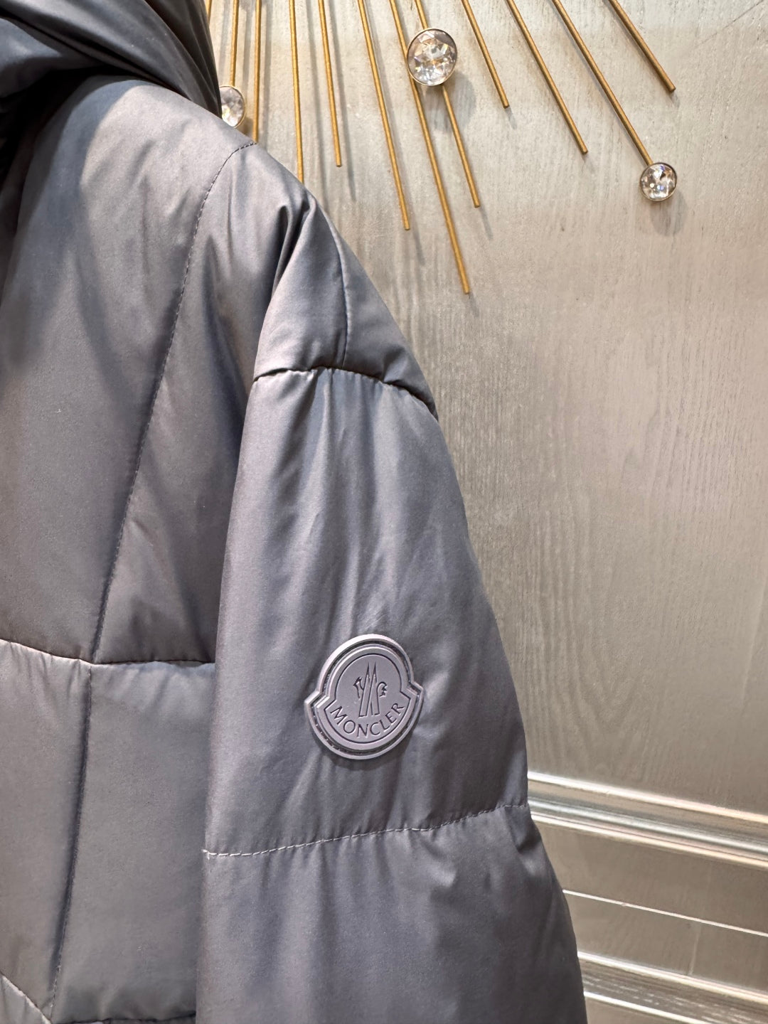 Moc 25fw rayish purple down jacket