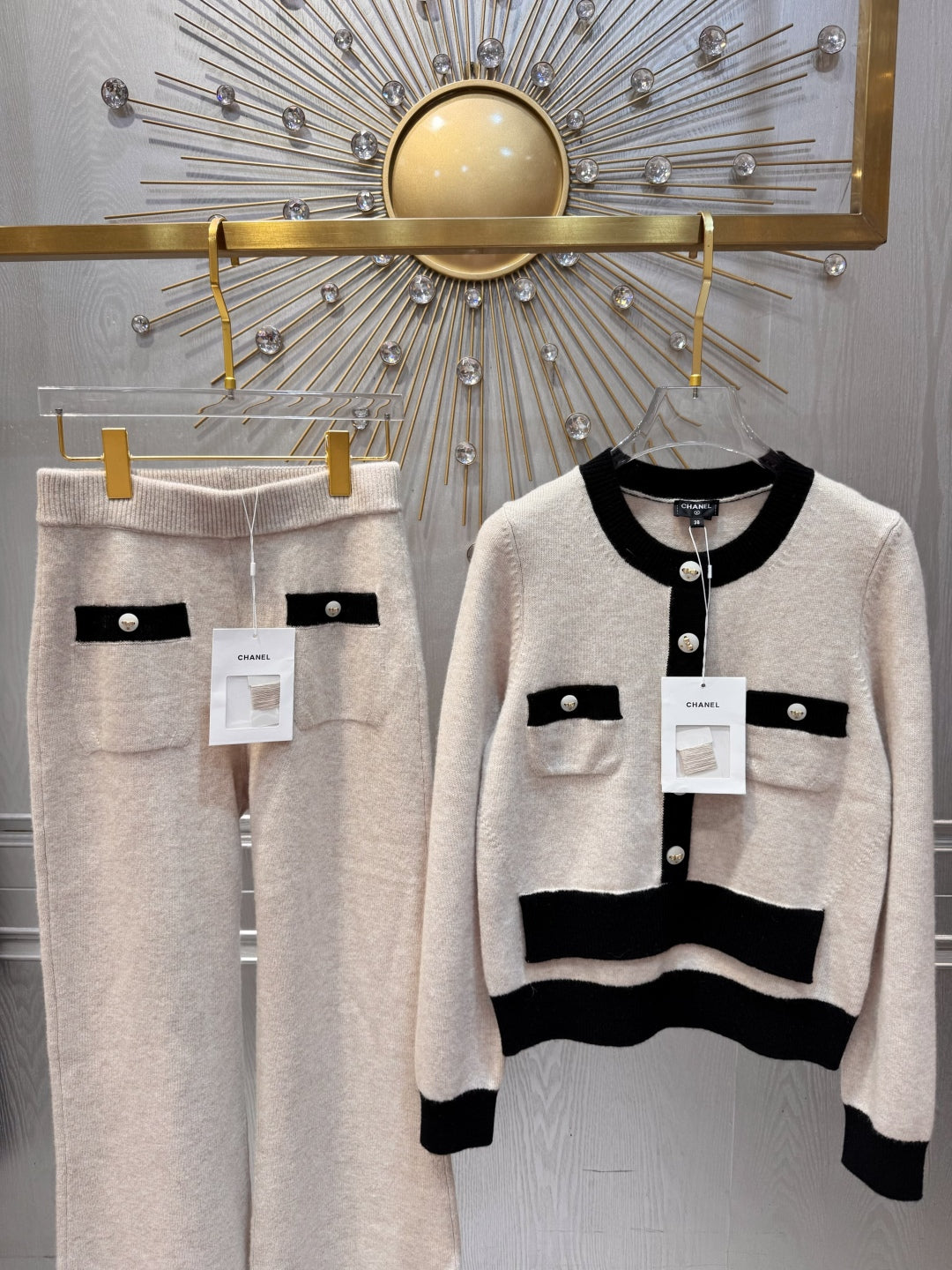 Cha 25fw White cashmere knit set