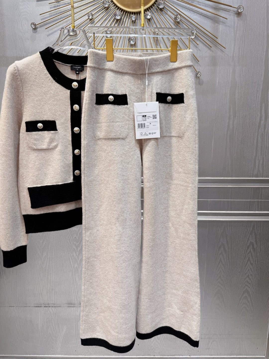 Cha 25fw White cashmere knit set