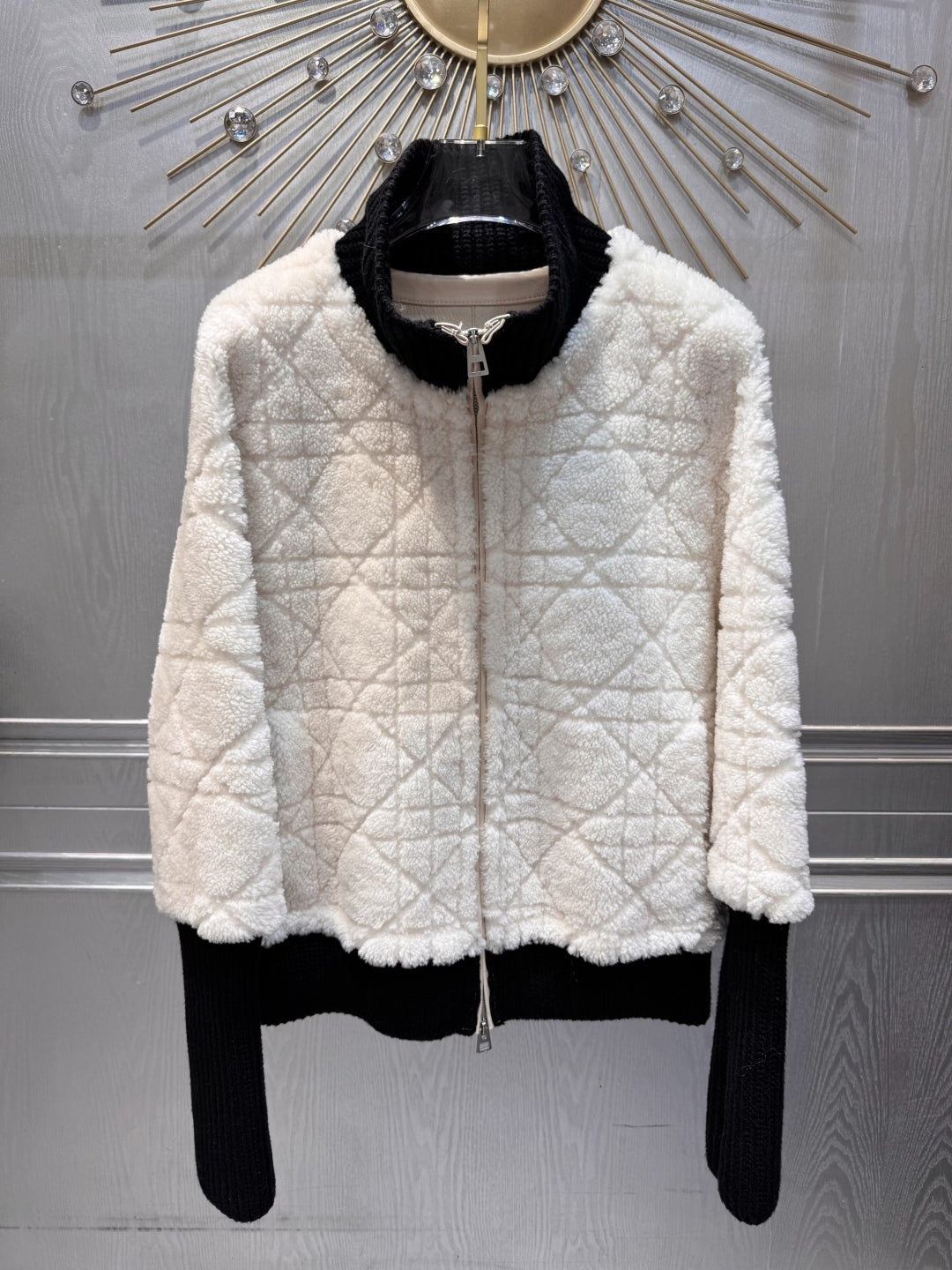Cd 25fw Black and white fur coat