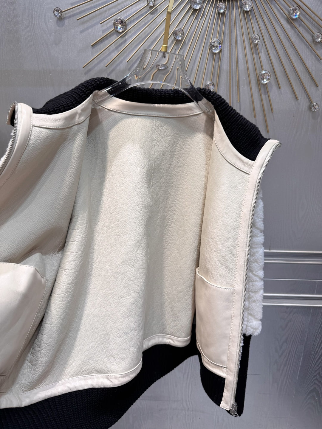 Cd 25fw Black and white fur coat