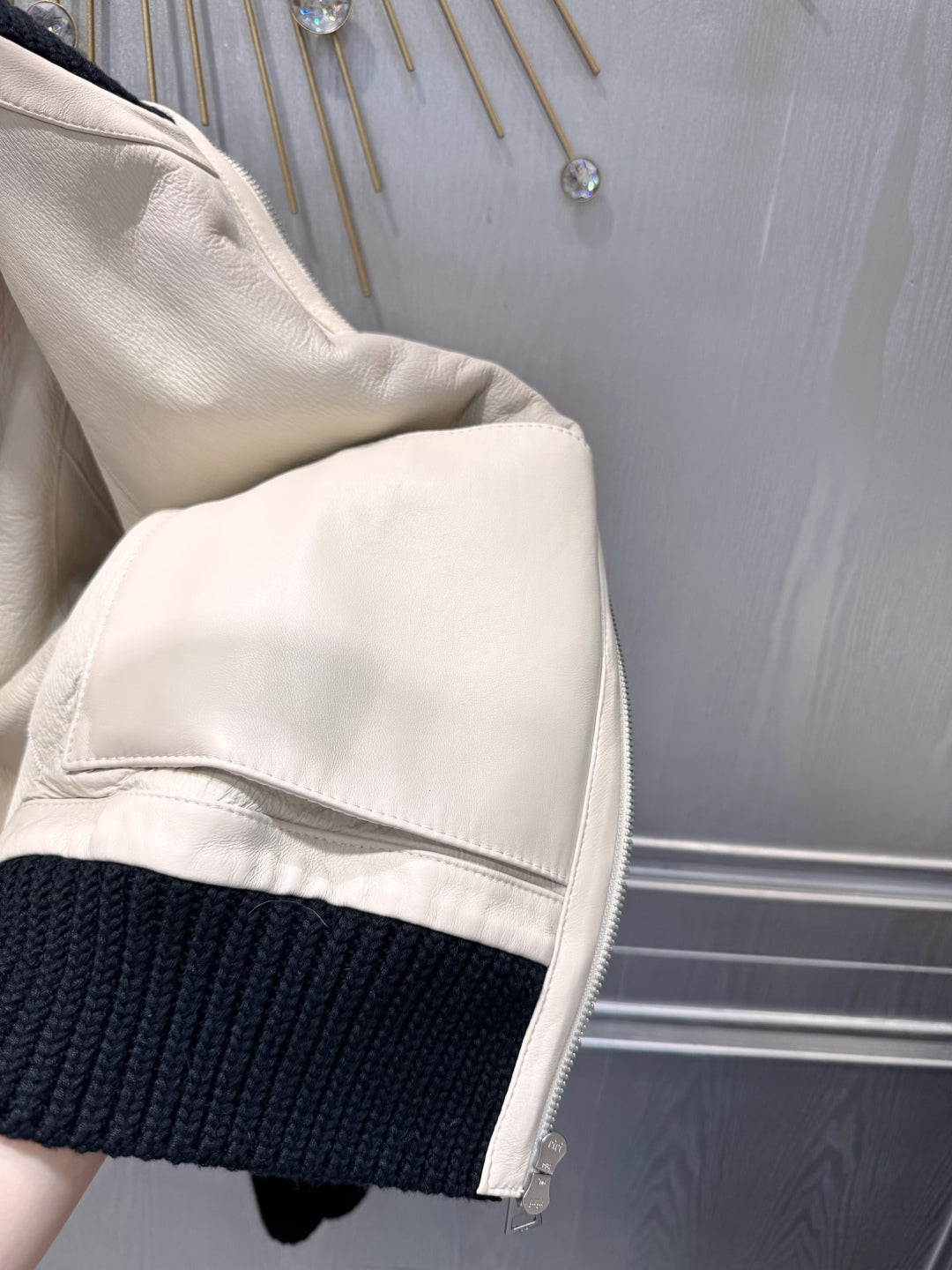 Cd 25fw Black and white fur coat