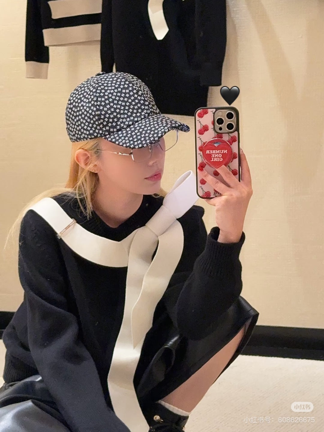 Cha 25fw black knit sweater