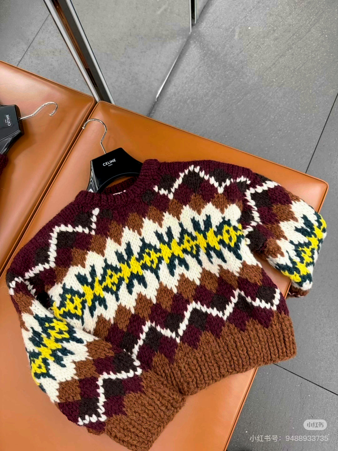 Cel 25fw Burgundy knit sweater