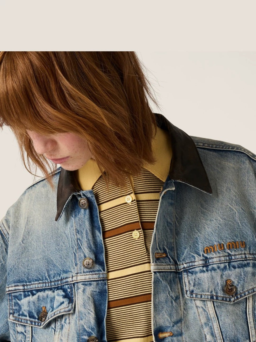 Mu 25fw Blue denim jacket set with leather collar