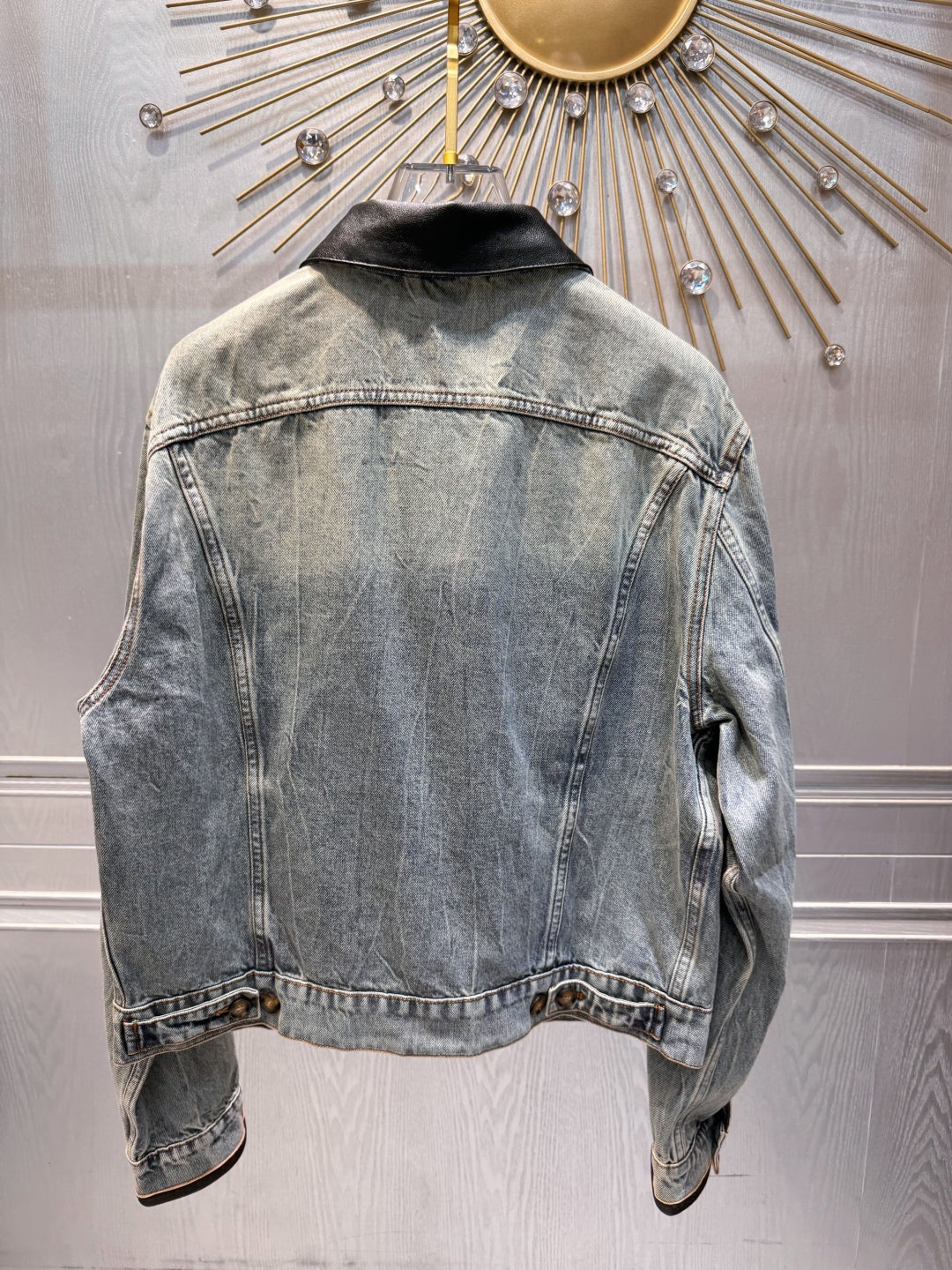 Mu 25fw Blue denim jacket set with leather collar