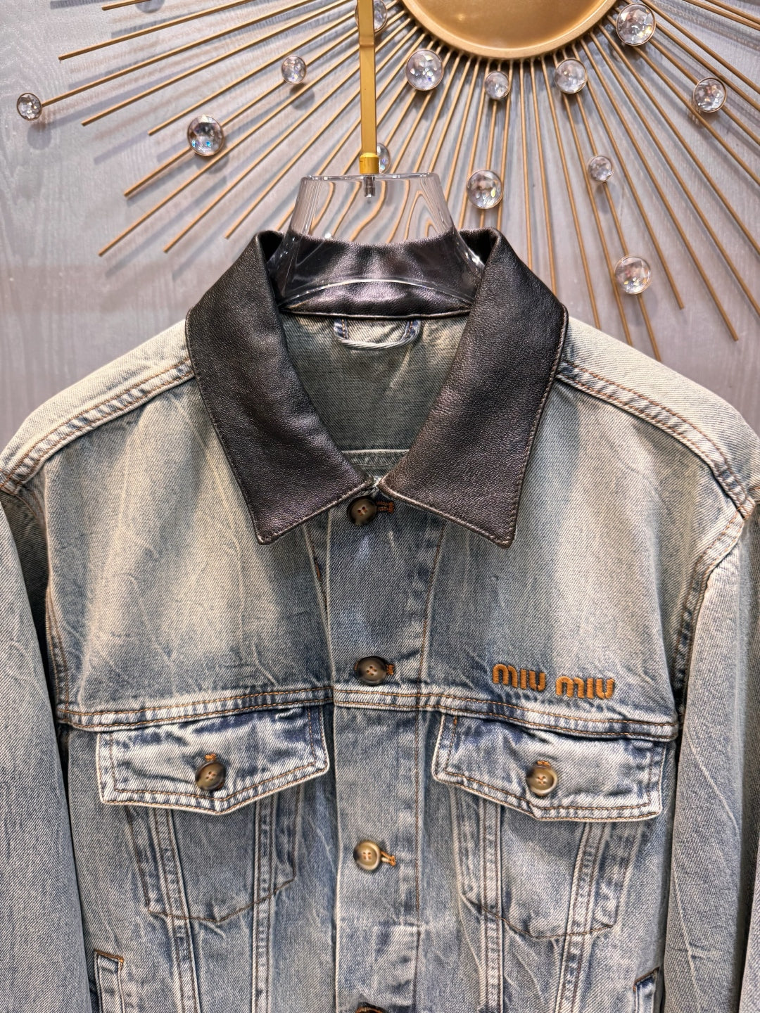 Mu 25fw Blue denim jacket set with leather collar