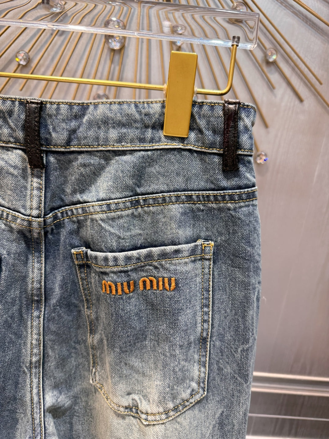 Mu 25fw Blue denim jacket set with leather collar