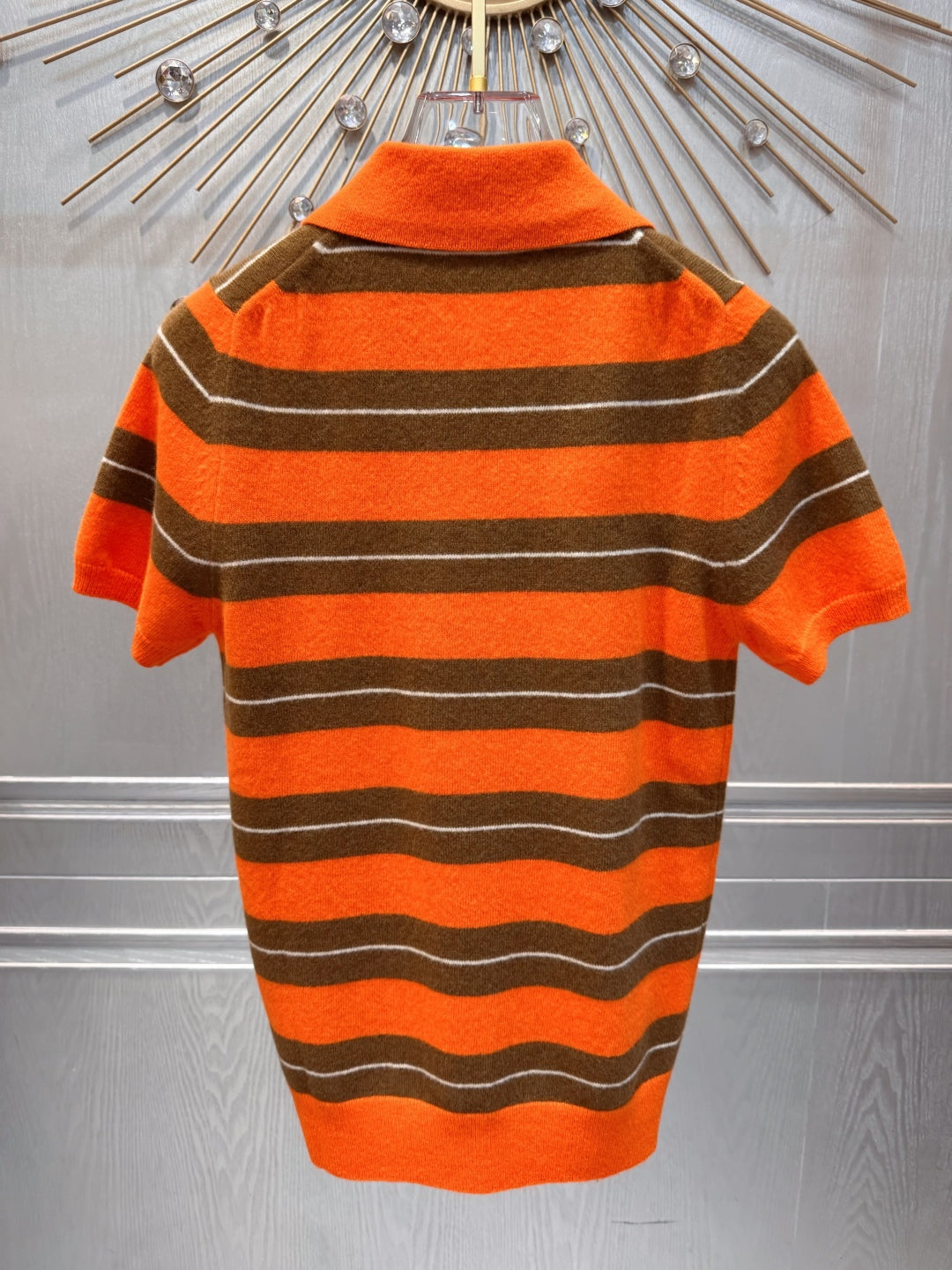 Mu 25fw Orange and brown knitted cashmere sweater