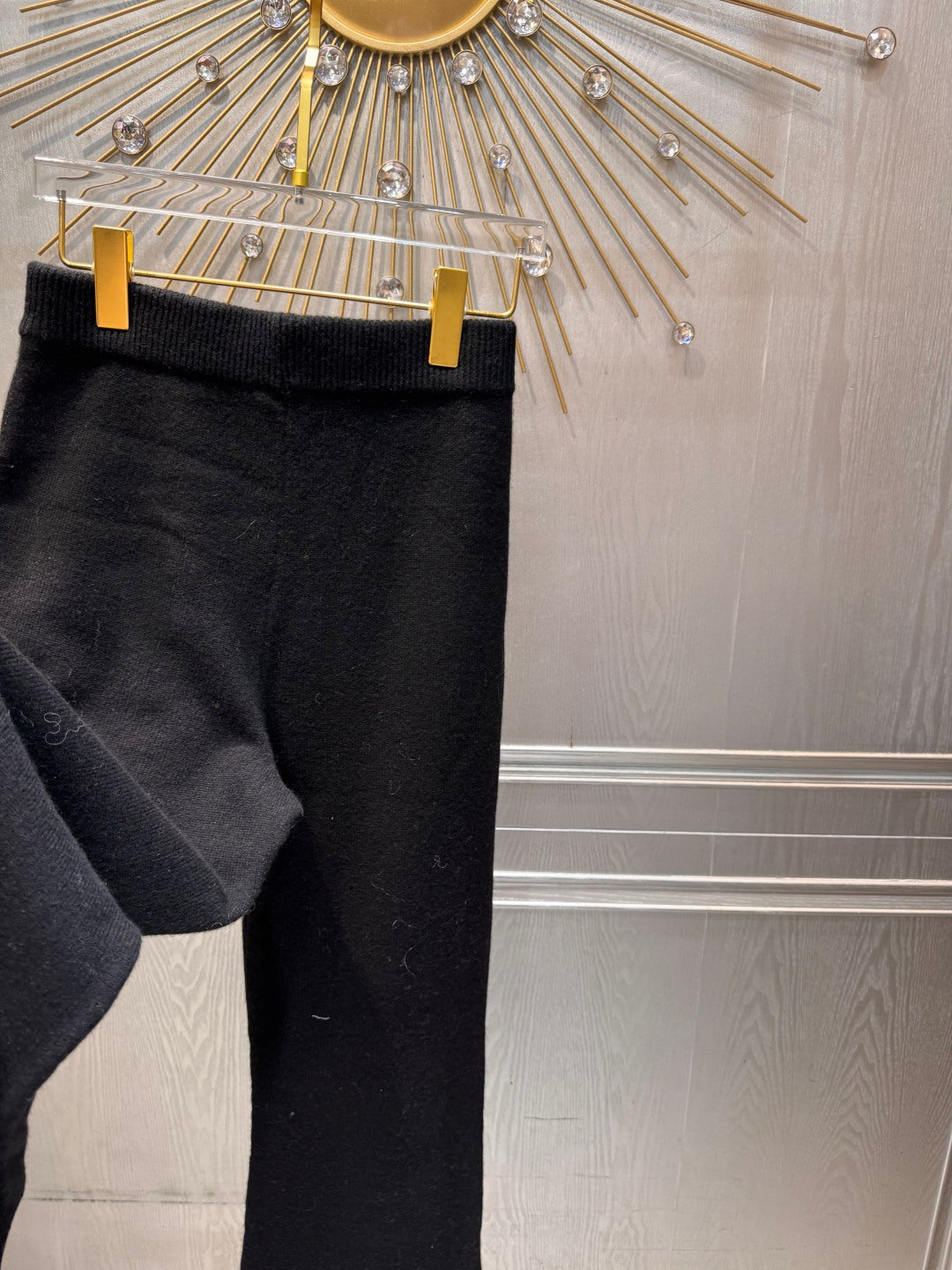 Cha 25fw Off-white cashmere knit set