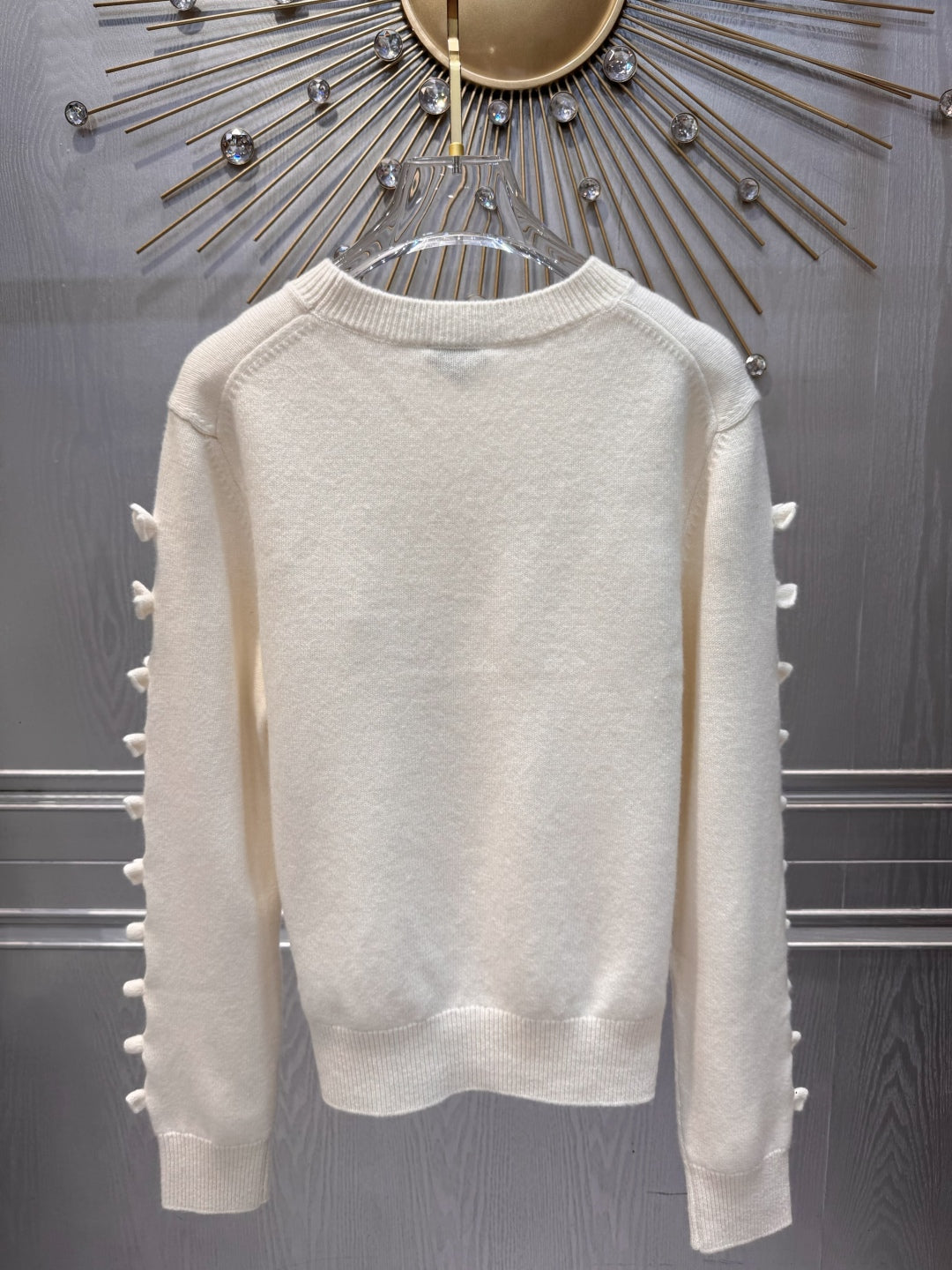 Cha 25fw White cashmere sweater