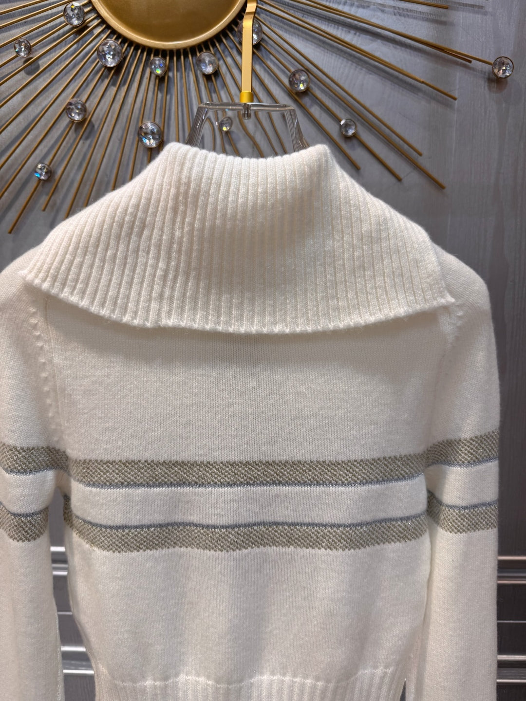 Cd 25fw Off white wool sweater