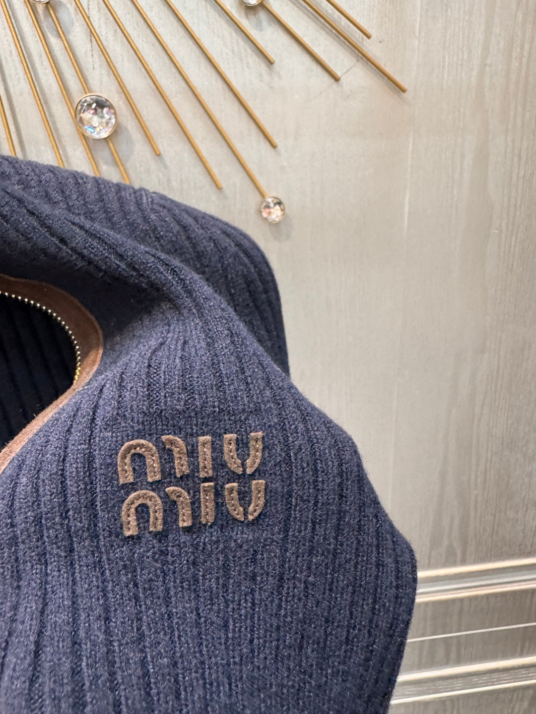 Mu 25fw Cashmere knitted cardigan