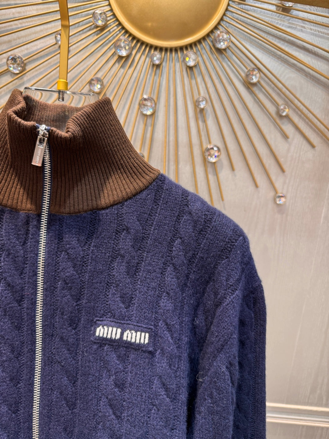 Mu 25fw Color blocking knitted cardigan