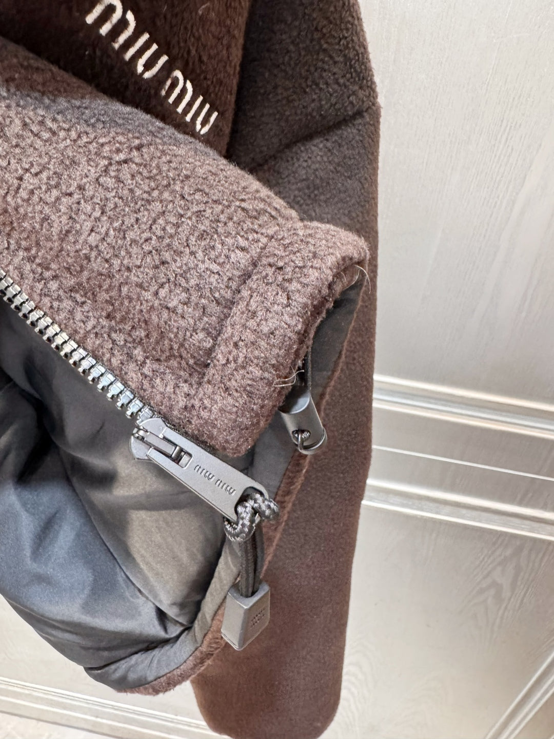 Mu 25fw Brown fleece down jacket