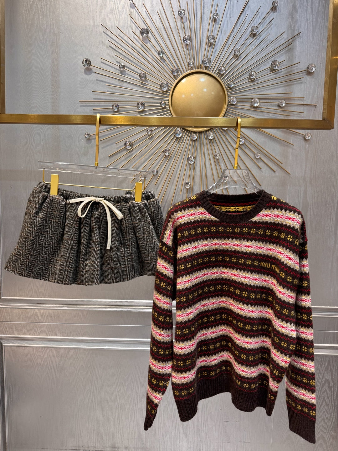 Mu 25fw Snowflake contrasting knitted sweater set