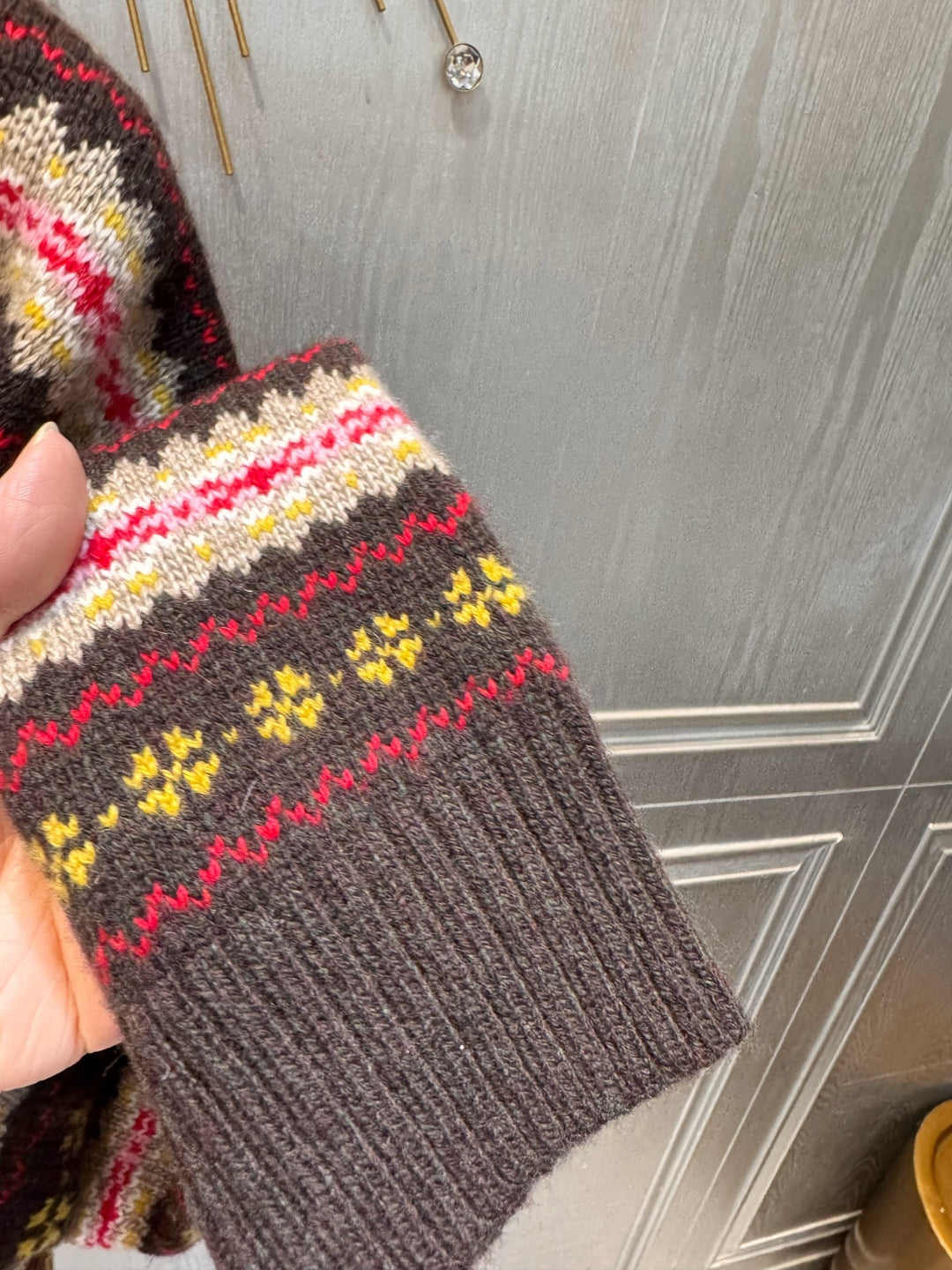 Mu 25fw Snowflake contrasting knitted sweater set