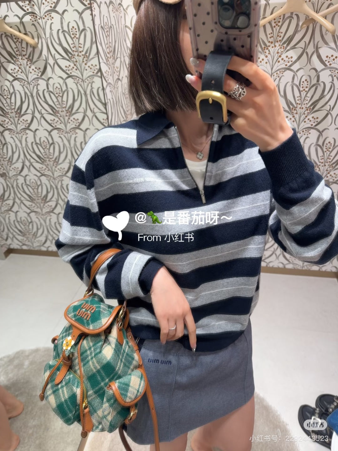 Mu 25fw Long sleeved knitted shirt with navy blue and grey patchwork