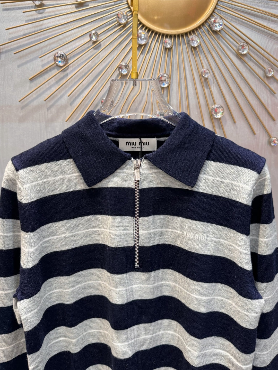 Mu 25fw Long sleeved knitted shirt with navy blue and grey patchwork