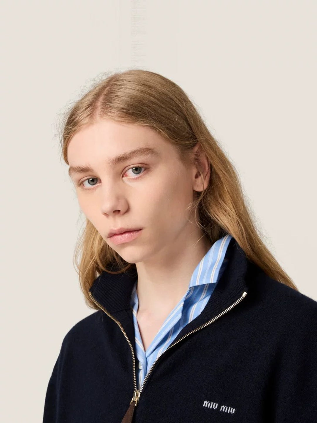 Mu 25fw Blue sweater knitted sweater