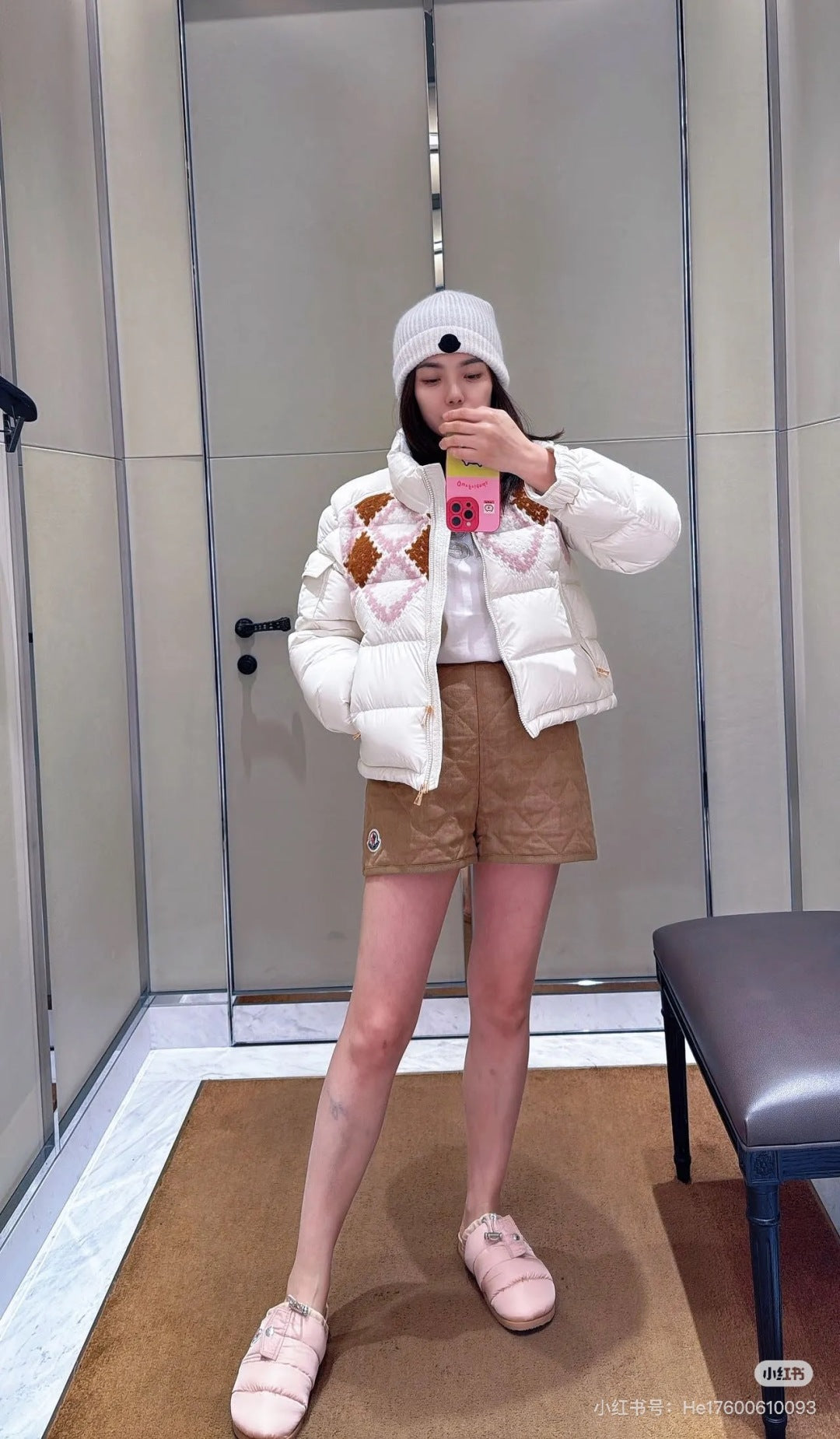 Moc 25fw White diamond grid down jacket