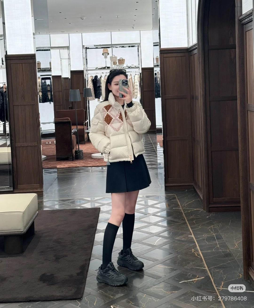 Moc 25fw White diamond grid down jacket