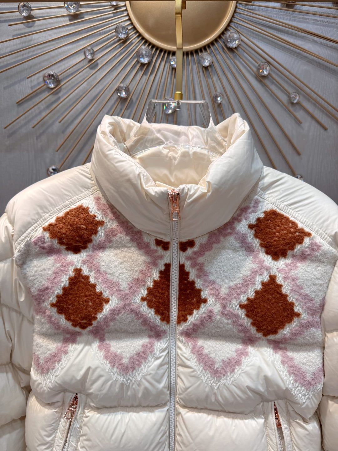 Moc 25fw White diamond grid down jacket