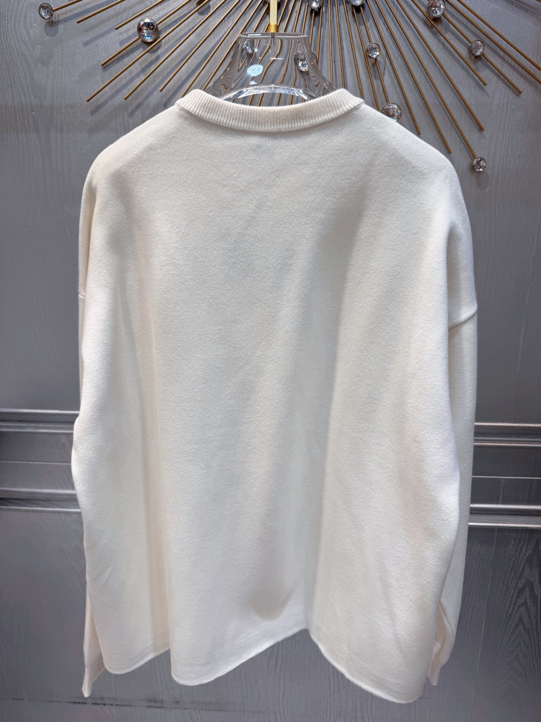 Loe 25FW White hooded sweatshirt